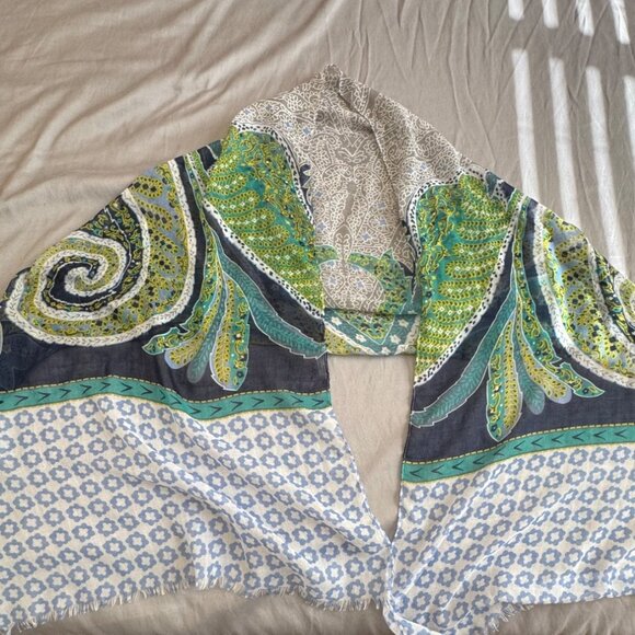 Colorful Paisley & Floral Lightweight Scarf/Shawl With Fringe Edges - Picture 1 of 9